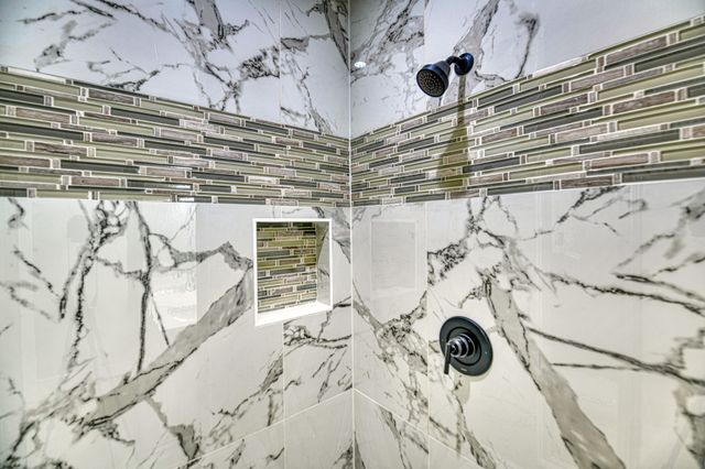 1219 S Rockwall Avenue, Terrell, TX 75160