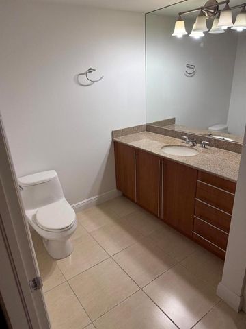 610 Clematis Street 812, West Palm Beach, FL 33401