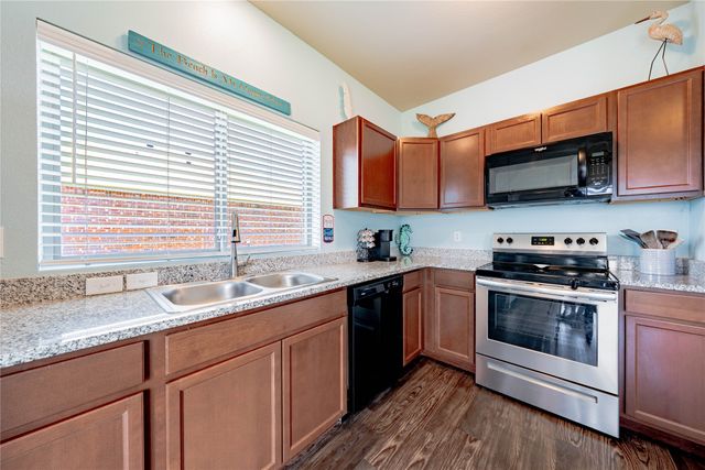 306 Breaux Lane, Mabank, TX 75147