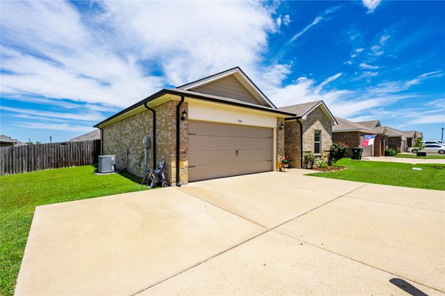 306 Breaux Lane, Mabank, TX 75147