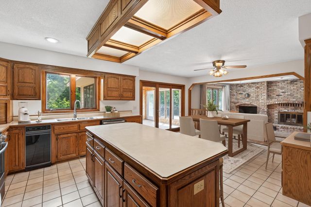 8805 Inverness Terrace, Brooklyn Park, MN 55443