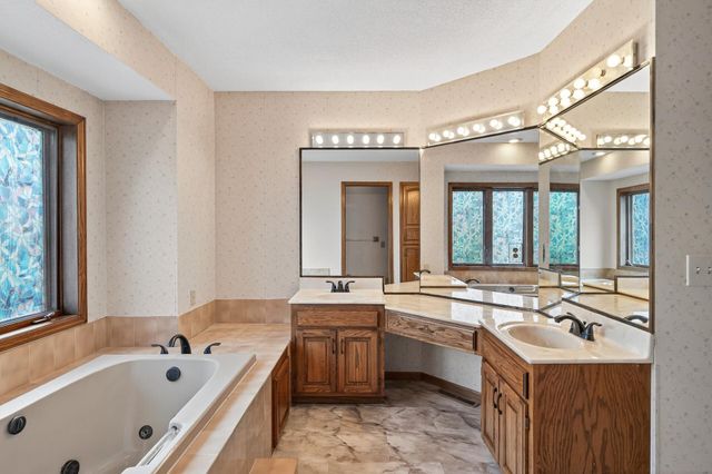 8805 Inverness Terrace, Brooklyn Park, MN 55443