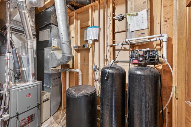 8805 Inverness Terrace, Brooklyn Park, MN 55443