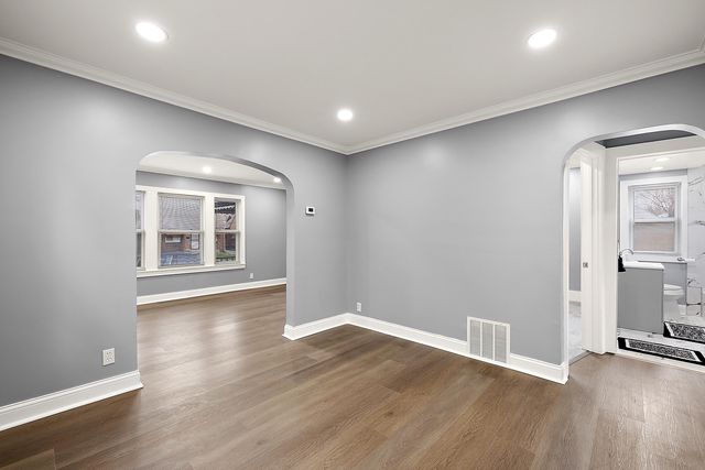 15424 Cruse Street, Detroit, MI 48227