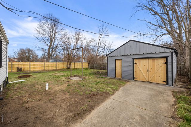 15424 Cruse Street, Detroit, MI 48227