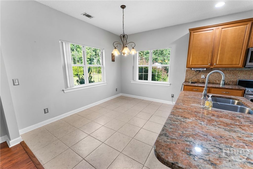 Image 15 of property listing at 118 Penny Lane, Guyton, GA 31312