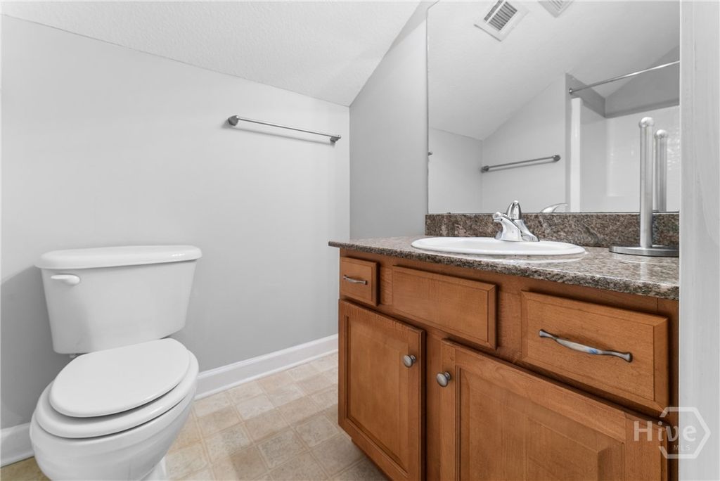 Image 33 of property listing at 118 Penny Lane, Guyton, GA 31312