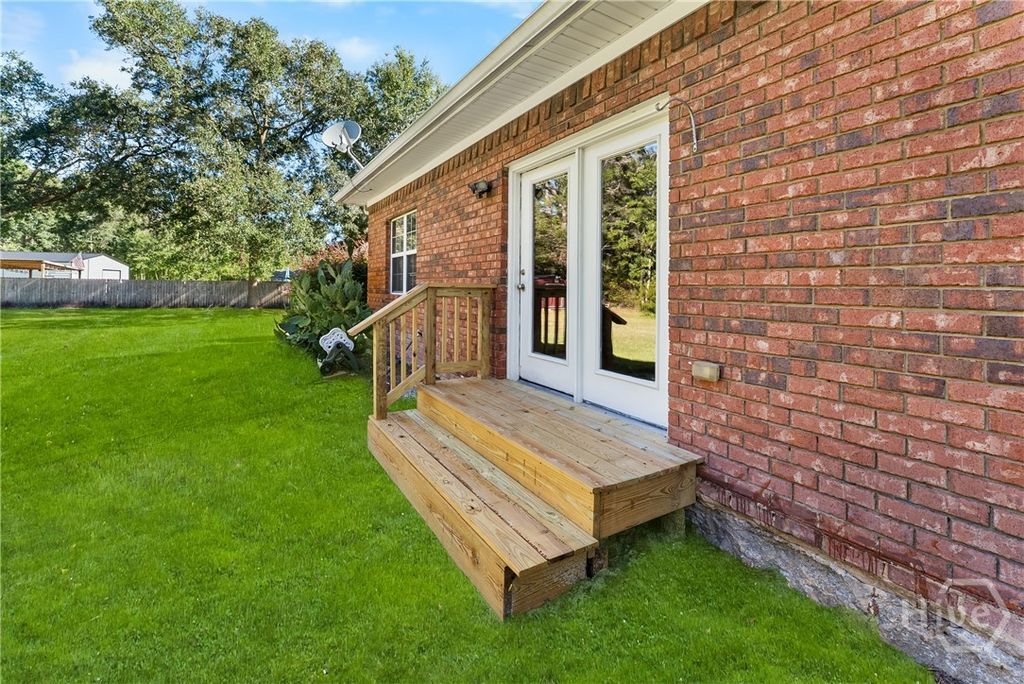 Image 35 of property listing at 118 Penny Lane, Guyton, GA 31312