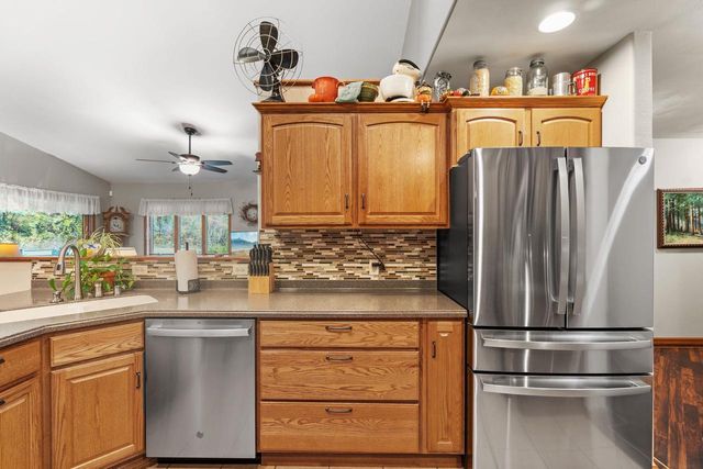 E16467 Grimm Road, Hillsboro, WI 54634