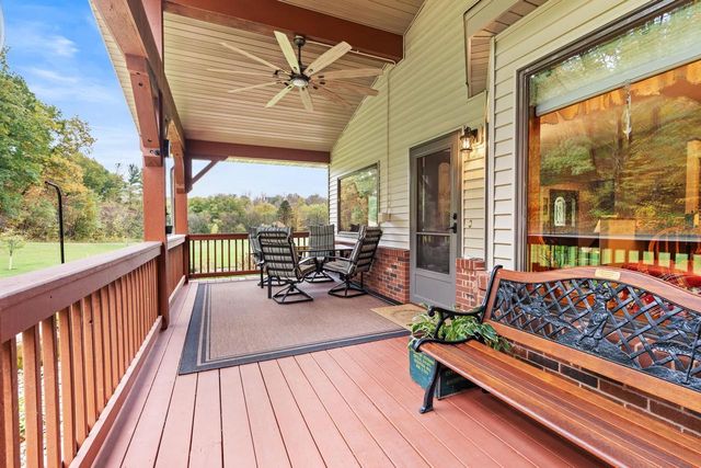 E16467 Grimm Road, Hillsboro, WI 54634