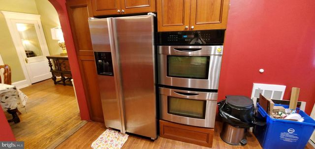 1033 JACKSON ST, Philadelphia, PA 19148