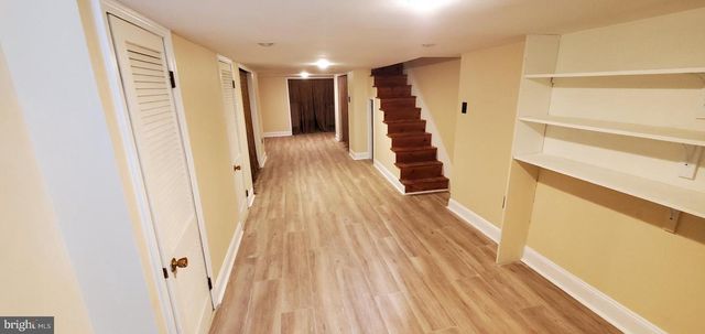 1033 JACKSON ST, Philadelphia, PA 19148