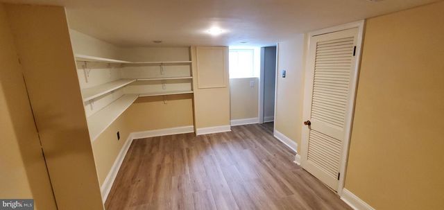 1033 JACKSON ST, Philadelphia, PA 19148