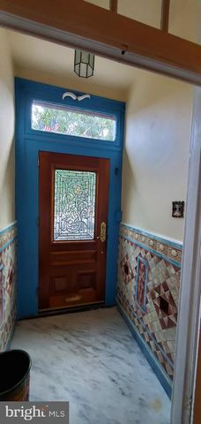 1033 JACKSON ST, Philadelphia, PA 19148