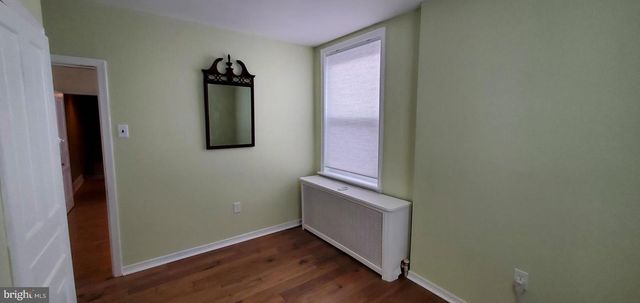 1033 JACKSON ST, Philadelphia, PA 19148
