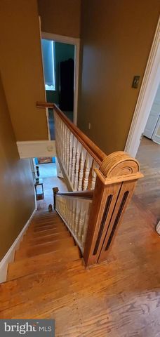 1033 JACKSON ST, Philadelphia, PA 19148