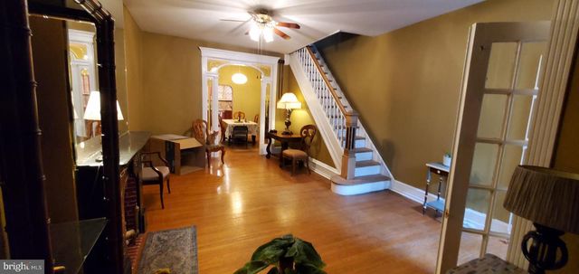 1033 JACKSON ST, Philadelphia, PA 19148