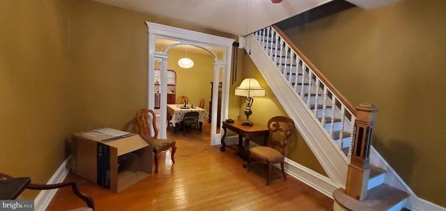 1033 JACKSON ST, Philadelphia, PA 19148