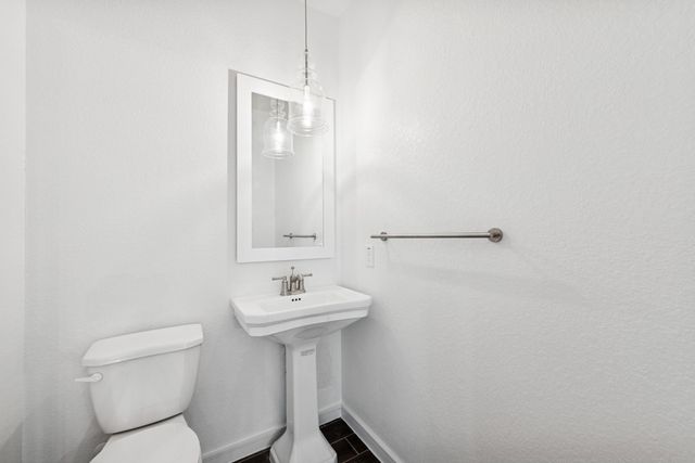 29322 Meadowcreek Hill Drive, Waller, TX 77484