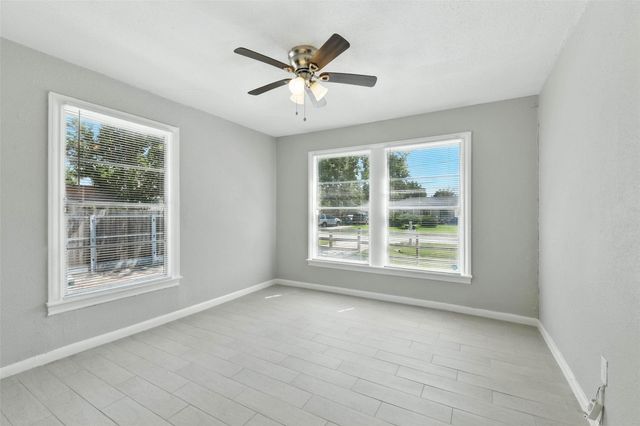 5017 Boicewood Street, Hockley, TX 77016