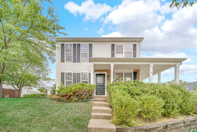 902 Serendipity Drive, Aurora, IL 60504