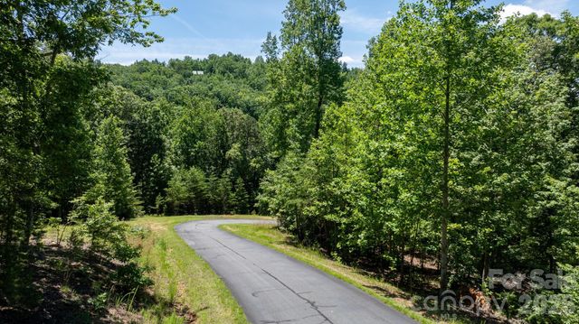 108 Mountain Brook Trail, Nebo, NC 28761
