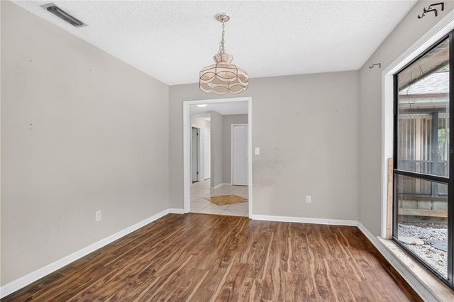 599 LAKE GENEVA ROAD, Geneva, FL 32732