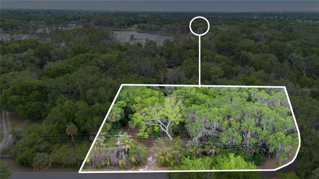 599 LAKE GENEVA ROAD, Geneva, FL 32732
