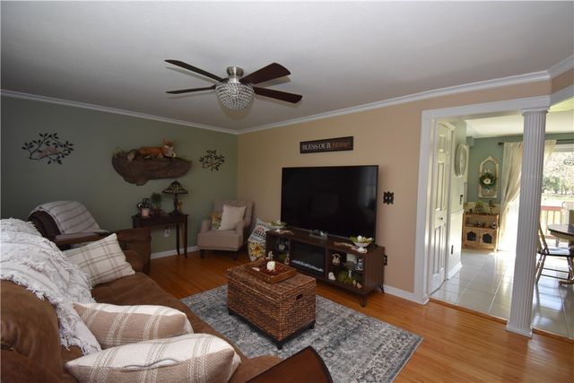 579 Mill Road, Greece, NY 14626