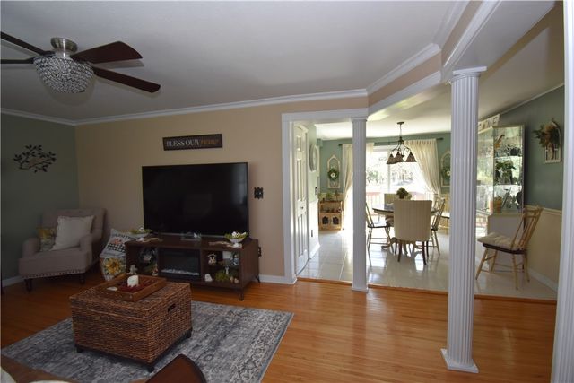 579 Mill Road, Greece, NY 14626