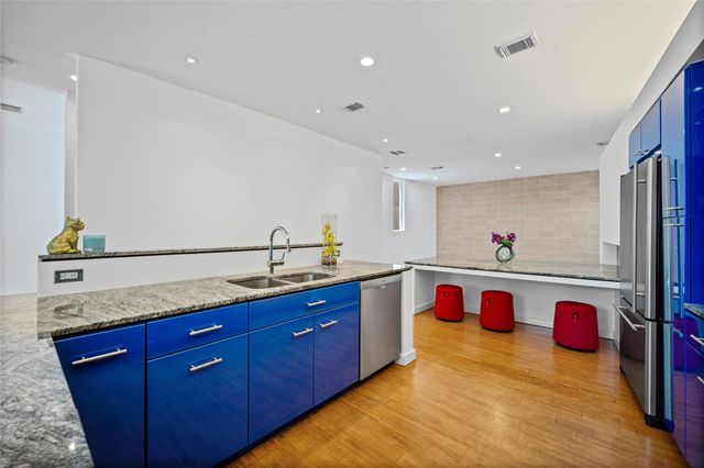 505 W Alabama Street C, Houston, TX 77006