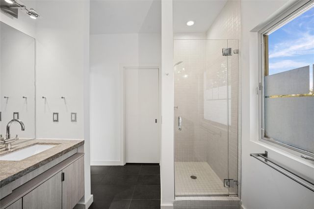 505 W Alabama Street C, Houston, TX 77006