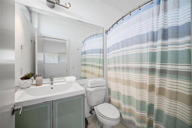 505 W Alabama Street C, Houston, TX 77006