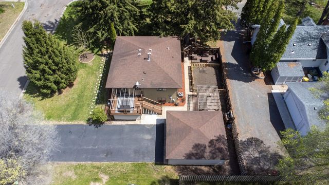 4035 White Bear Avenue N, White Bear Lake, MN 55110