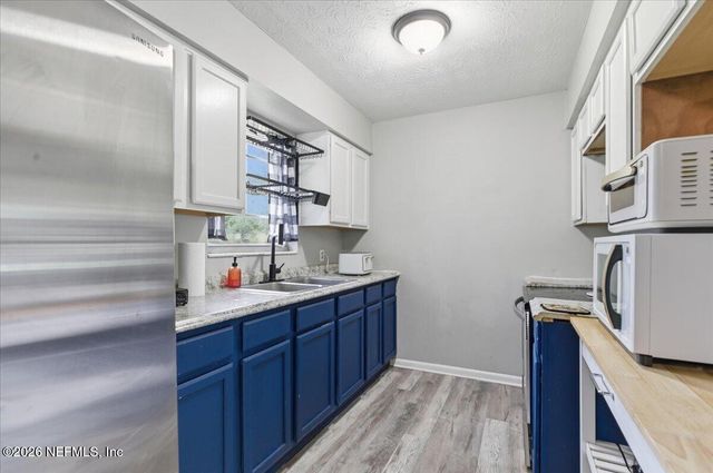 8743 S BEN ROWE Circle, Macclenny, FL 32063