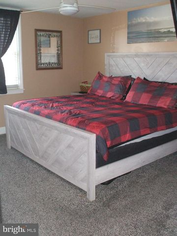 325 WESTPARK LN, Clifton Heights, PA 19018