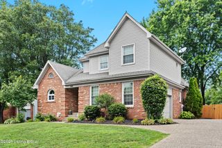 7603 Garden View Ct, Louisville, KY 40220