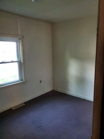10 Ash Street, Hampton, NH 03842