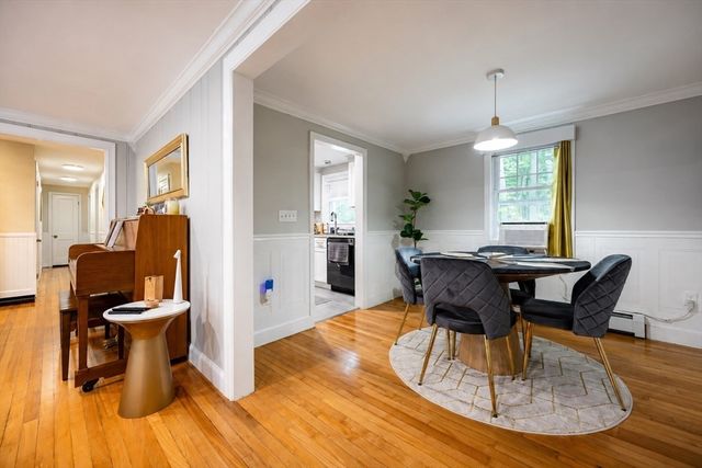 30 Sawyer Ln, Holden, MA 01520