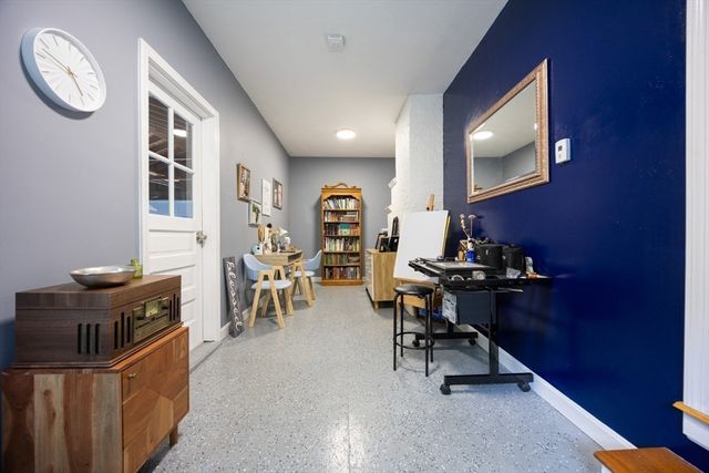 30 Sawyer Ln, Holden, MA 01520