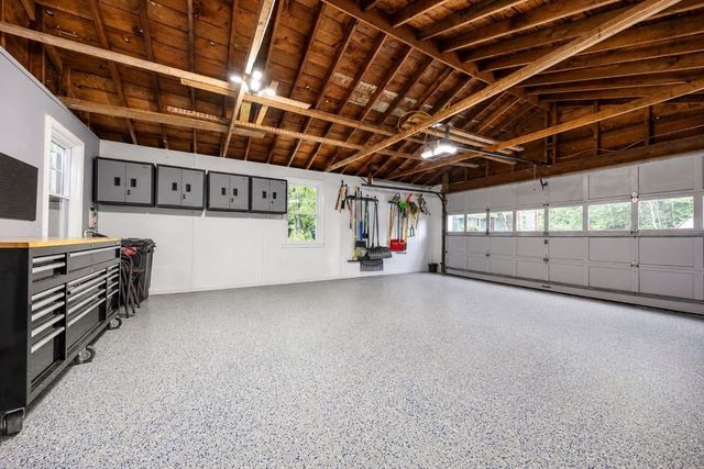 30 Sawyer Ln, Holden, MA 01520