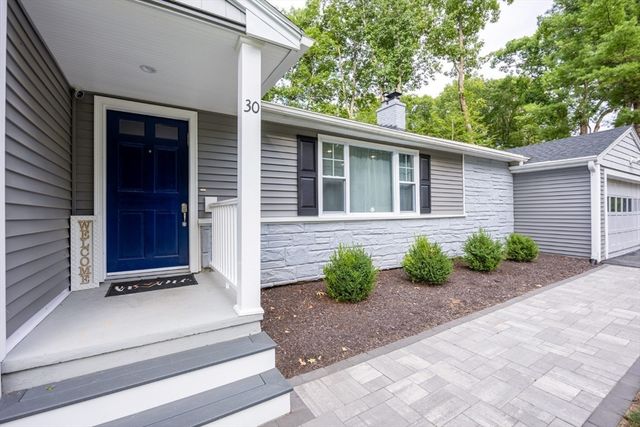 30 Sawyer Ln, Holden, MA 01520