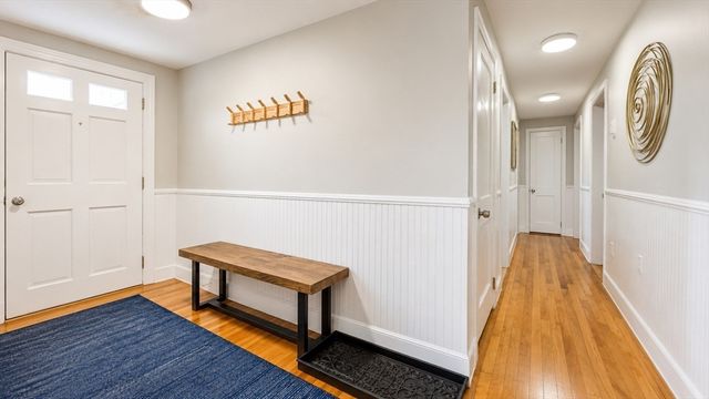 30 Sawyer Ln, Holden, MA 01520