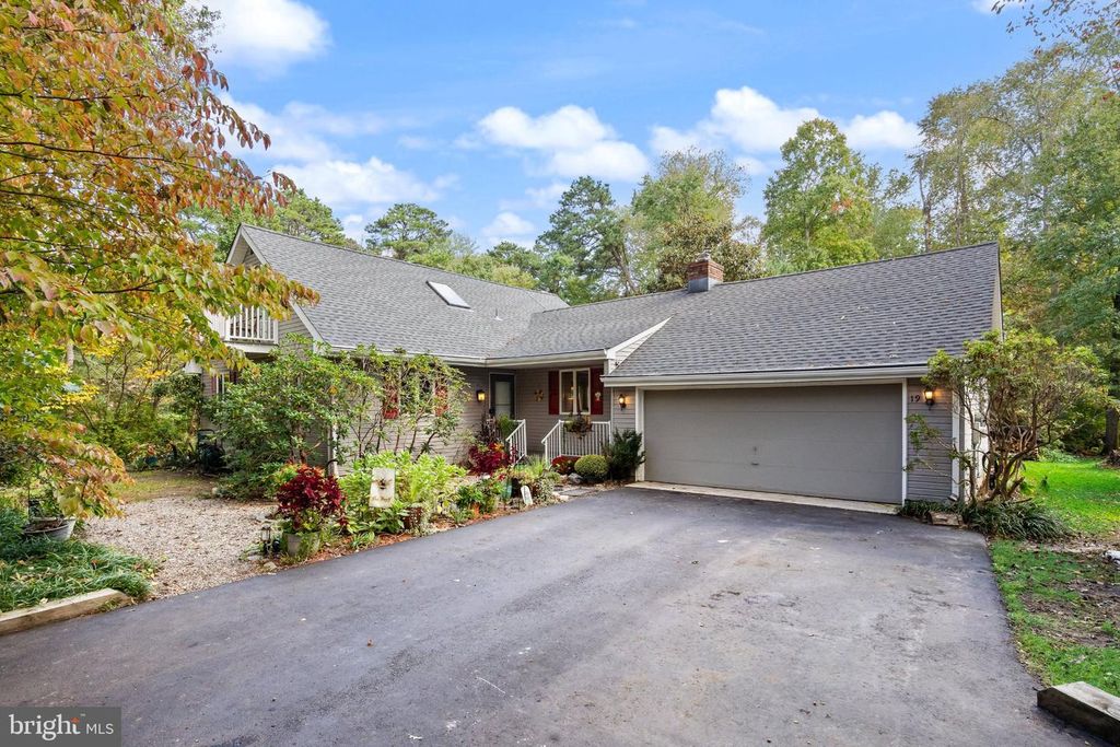 19 ROBBINS WAY, SOUTHAMPTON, NJ 08088 — photo 2