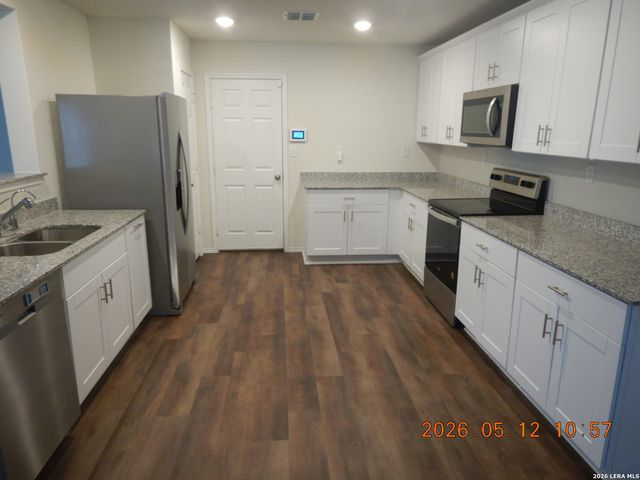 6326 Silver Pegasus, San Antonio, TX 78218