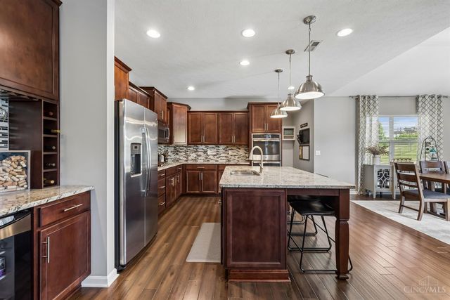 5228 Peterborough Drive, Green Twp, OH 45002