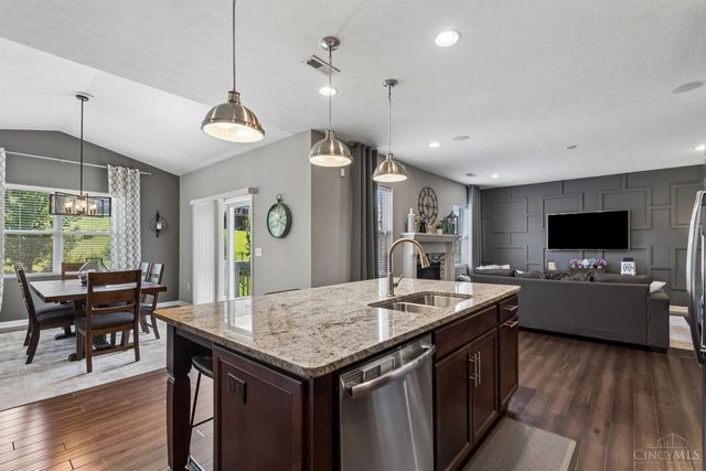 5228 Peterborough Drive, Green Twp, OH 45002