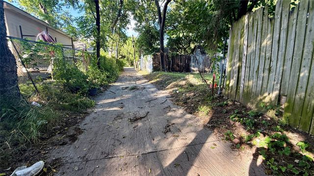 5229 Garland Avenue, Dallas, TX 75223
