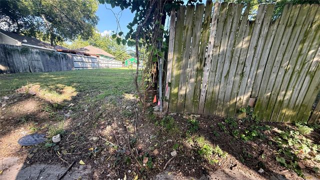 5229 Garland Avenue, Dallas, TX 75223