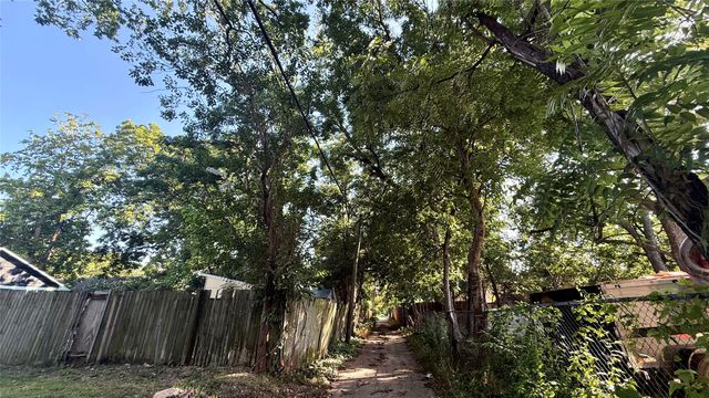5229 Garland Avenue, Dallas, TX 75223